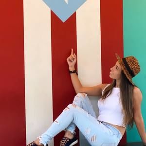 Meet your Posher, Frances